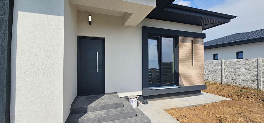 Casa 4 Camere | Panouri fotovoltaice