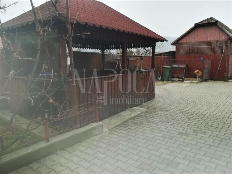 Casa 4 camere de vanzare in Floresti