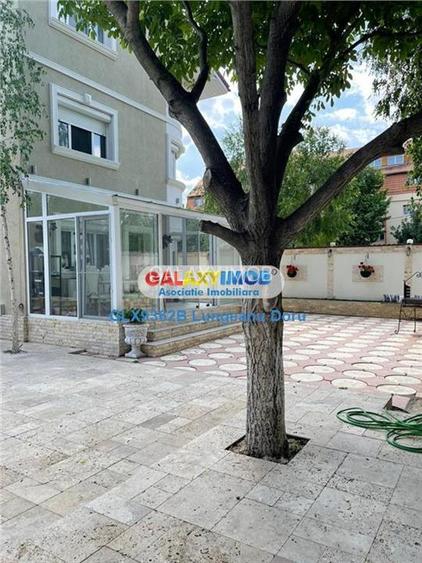 2 case tip Duplex la pret de 1 - Bragadiru - Centru, Piscina, 400 mpu - 15