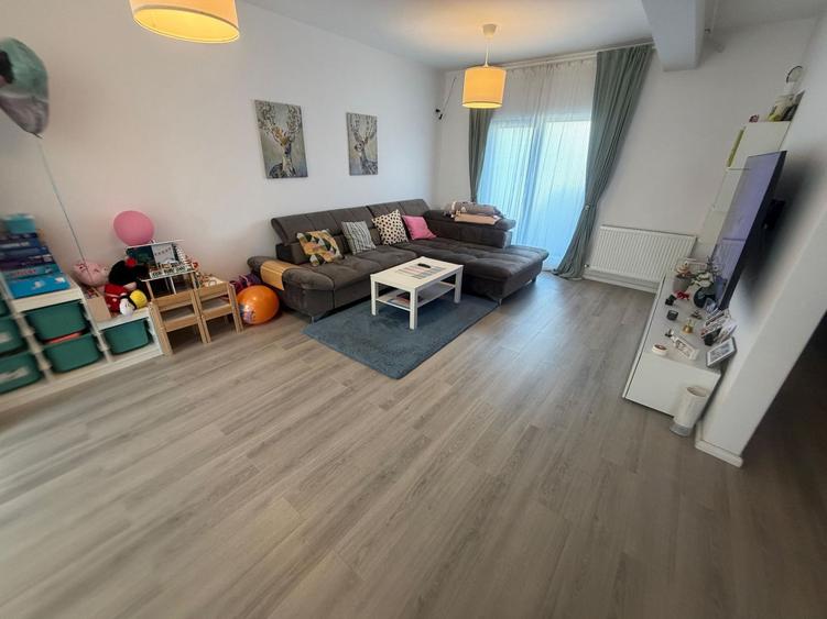 CASA INSIRUITA - TOPAZ, MOBILATA/UTILATA, TOATE UTILITATIE, COMIS 0%