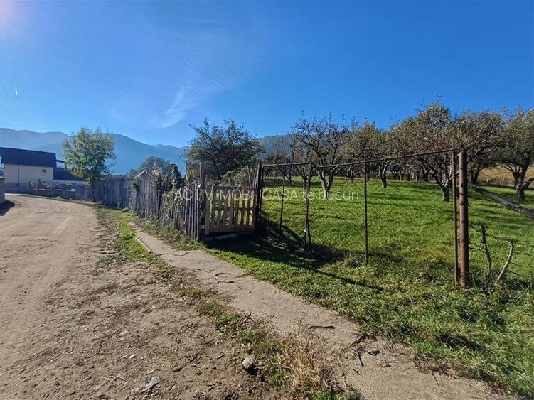 Teren de vanzare cu toate utilitatile la poarta - 8