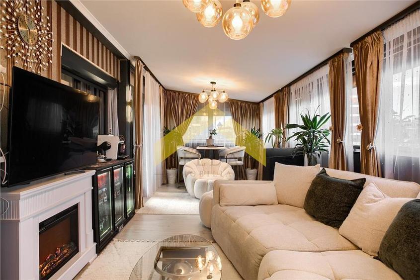 Apartament 3 camere LUX de vanzare Adora Park