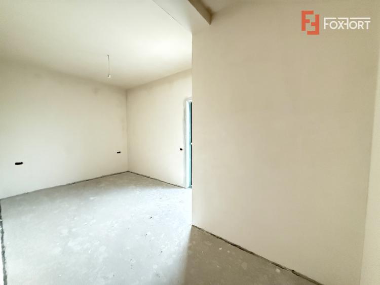 Casa individuala cu 4 camere de vanzare in Sacalaz, zona Exterior Est