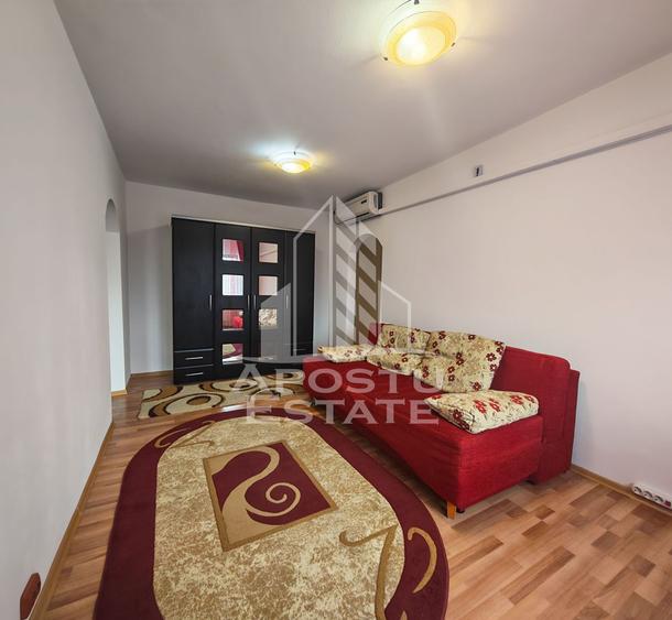 Apartament de vanzare, 3 camere si 2 bai, zona Aradului, Timisoara