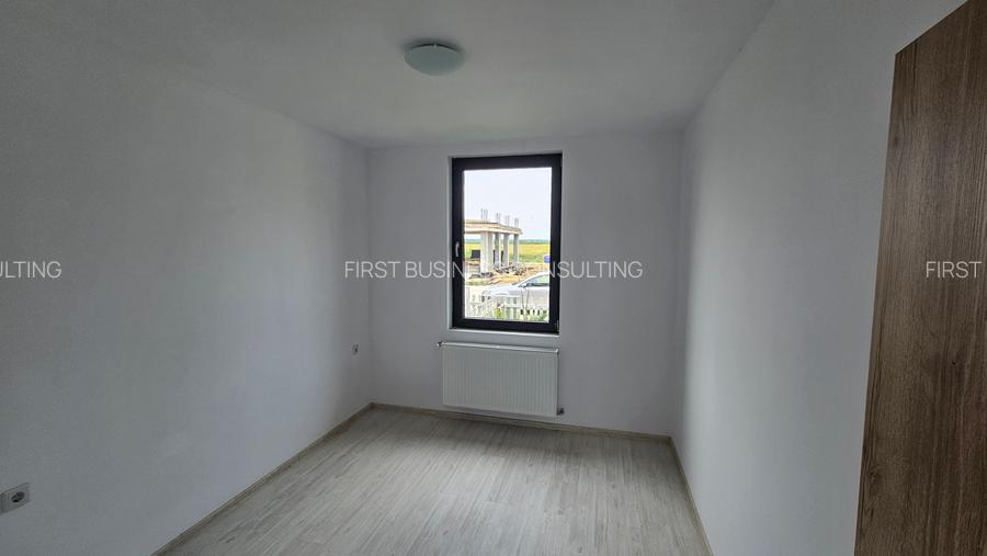 VILE P+1, 4 camere+Teren 250 mp.zona Otopeni, COMPLEX CU PISCINA-COMISION 0% - 8