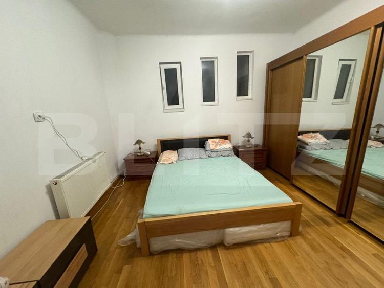 Casa spatioasa cu 4 camere, Nufarul, 240mp