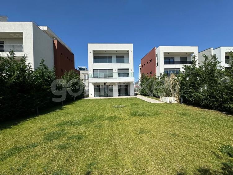 Vila individuala cu 5 camere | GreenLake Residences