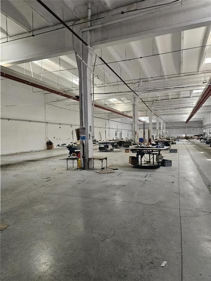 Spatiu Industrial - 3300 mp - Productie - Depozitare - Distributie