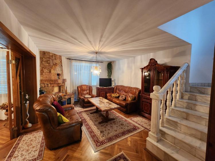 Casa individuala cu teren generos | Modern – str. Mistral - Comision 0