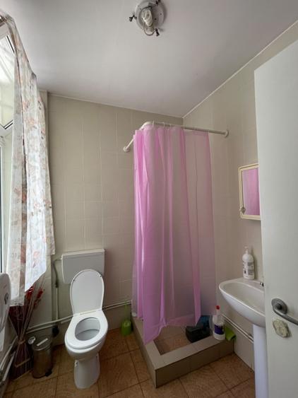 Spatiu comercial, Ultracentral