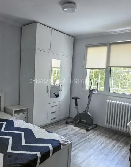 1 Decembrie 1918 - Metrou în Fața Scarii - 2 Camere - Renovat - Zonă Verde - 5