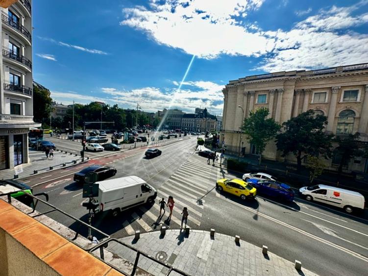 Apartament premium cu 3 camere Ateneul Român, Parcul Cismigiu – Calea Victoriei