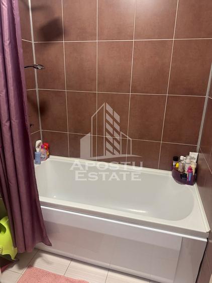 Apartament cu 2 camere, centrala proprie, bloc nou, zona Fratelia