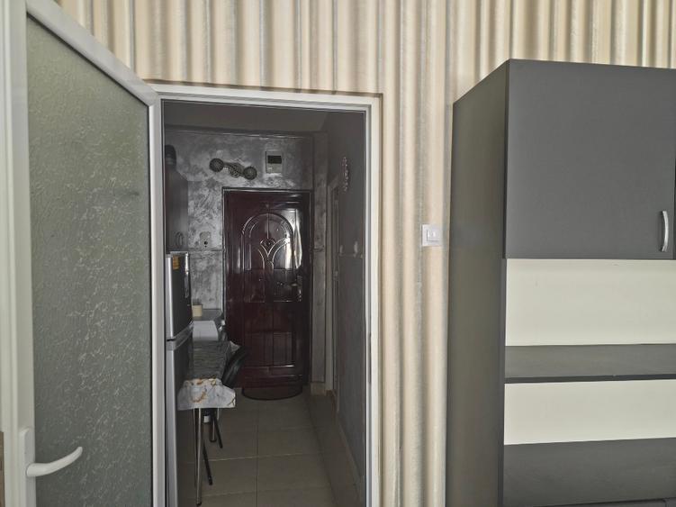 Proprietar inchiriez Gars.moderna,et .1,recent renovata,zona centralaTiglina 1