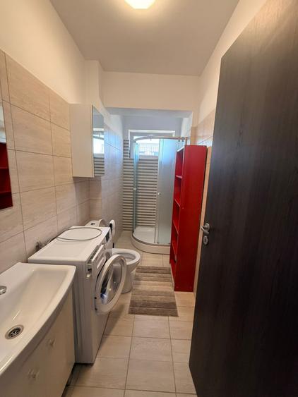 Închiriez Garsonieră in Militari Residence