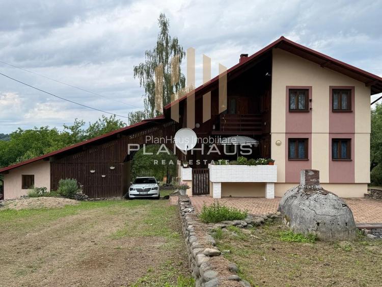 Casă individuală , eco construită din lemn, ,Copalnic Mănăștur ,la 25 min  - 12