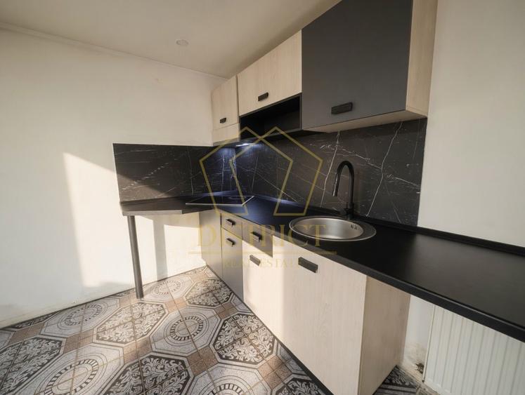 COM 0% | Casa la curte comunca cu 3 camere | Zona Odobescu