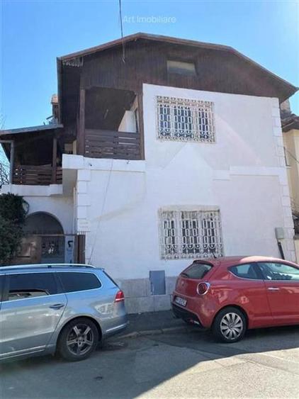 Vila S+P+!+M zona Popa Nan