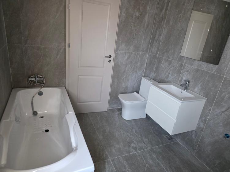 APARTAMENT 3 CAMERE , TRIPAN , INCALZIRE PARDOSEALA, STRADAL SOS GIURGIULUI