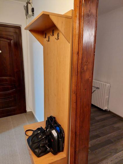 Apartament 4 camere, 100 mp, zona 1 Mai aproape de facultatea de Medicina