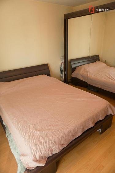 Apartament de vanzare cu 3 camere de 75 mp, zona Bucovina