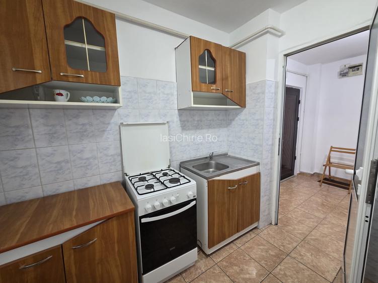 Apartament de inchiriat, 3 camere, decomandat, 60 mp, Dacia - 12