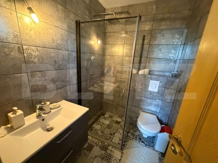 Casa individuala de vanzare Sanandrei zona centrala 156mp utili 655mp teren