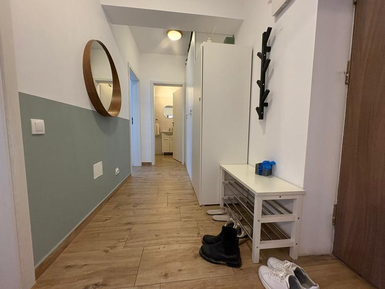 Apartament 2 camere decomandat, mobilat, utilat, metrou Berceni