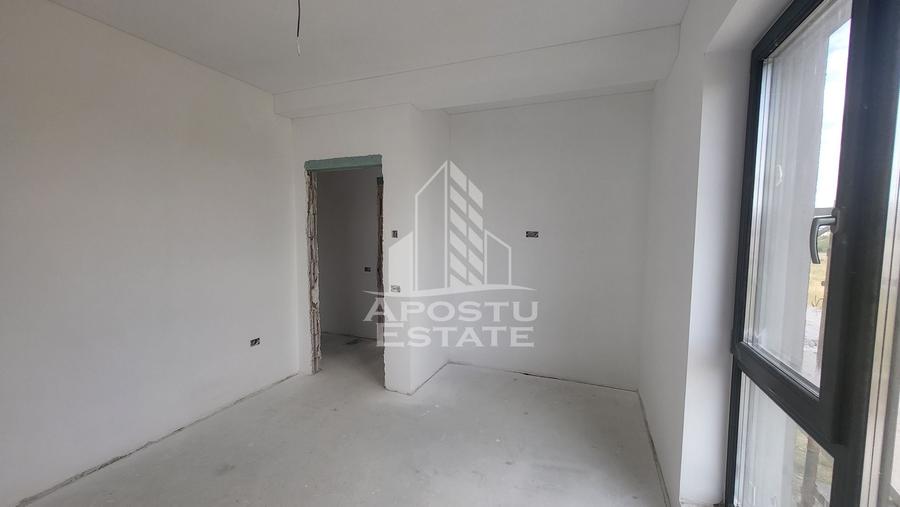 Casa individuala,5 camere,Sacalaz,la cheie