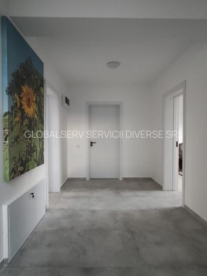 FARA COMISIOANE casa eleganta cu 5 camere 3 terase P+1+pod 2 placi 1800mp asfalt - 12