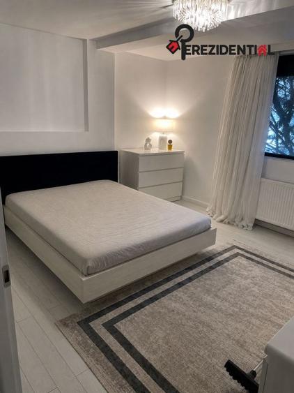 APARTAMENT 2 CAMERE PARC SEBASTIAN CU LOC PARCARE