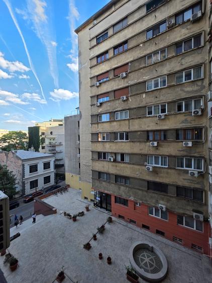 UNIVERSITATE METROU! Inchiriere apartament modern in inima Bucurestiului !