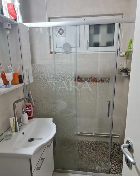 Apartament 4 camere mobilat și utilat. Gheorgheni, Hotel Royal.