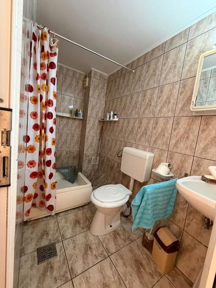 Casa D+P+M teren 333mp - TOMIS II