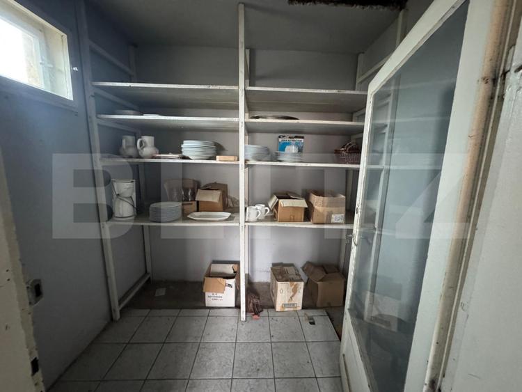 Casa de vanzare cu 6 camere, 374 mp, teren 719 mp, strada Baritiu