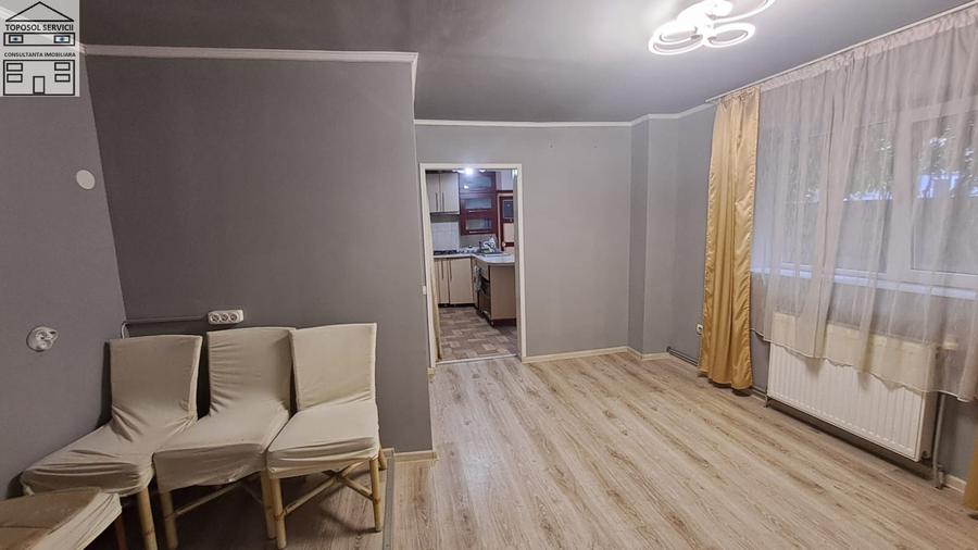 CASA cu anexa si spatiu comercial – de vanzare in BEIUS