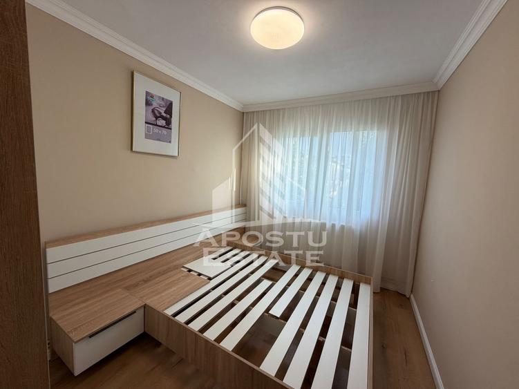 Apartament cu 3 camere de vânzare, renovat , Zona Dacia , Timișoara