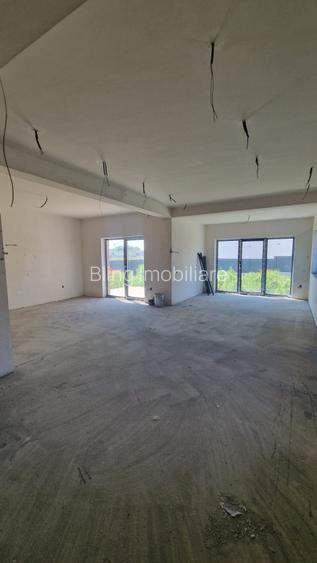 Casa individuala, 142mp, teren de 350mp, zona KM 17
