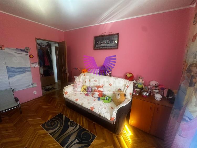 APARTAMENT 2 CAMERE 48MPU, CU BALCON -SEMAFORULUI