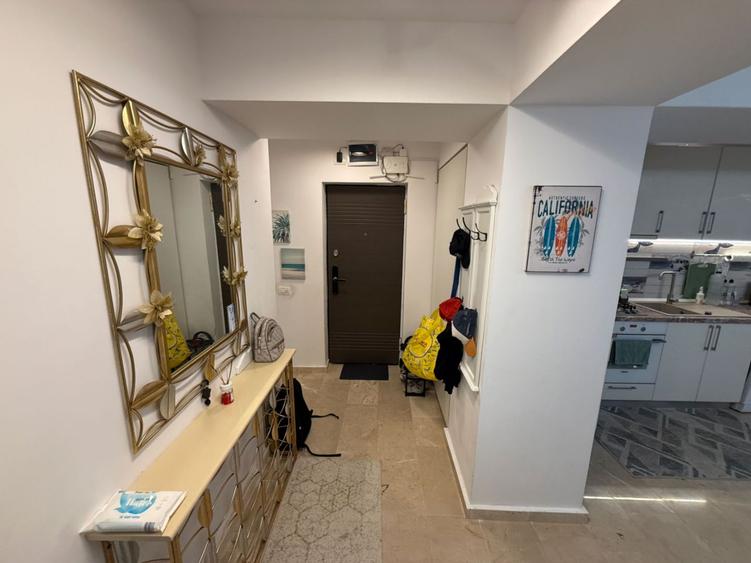 Apartament 3 camere zona Mamaia Nord