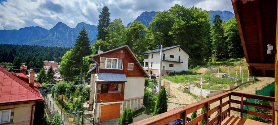 Busteni Kalinderu Vila 5 dormitoare supr 250mp