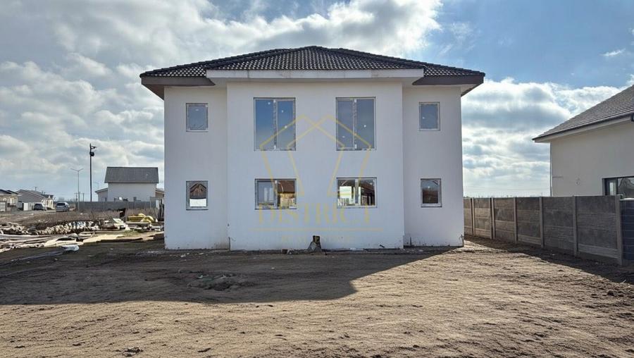 Duplex cu 3 camere si 2 bai | Bucovăț