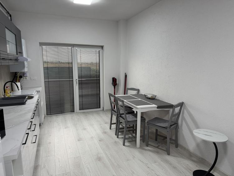 Apartament SAD cu 2 camere, curte de 40 mp si parcare – Mehala