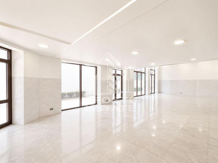 De vanzare spatiu zona Neptun pentru horeca, clinica, showroom, banca