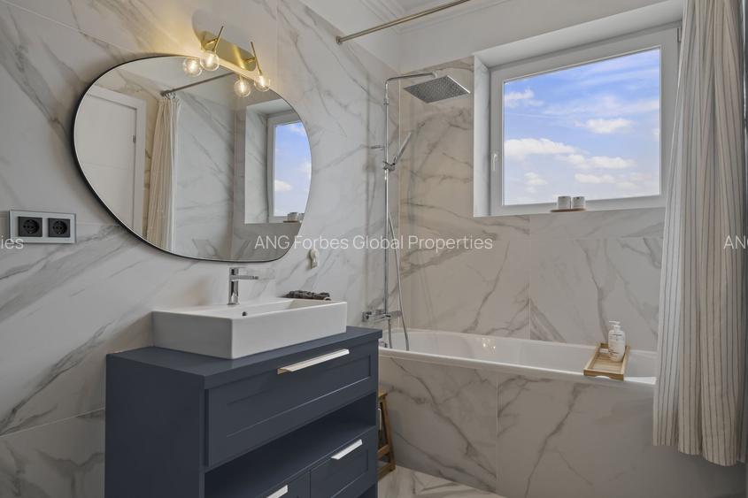 For Rent Panoramic Signature: Penthouse in Floreasca's Prime Waterfront - 11