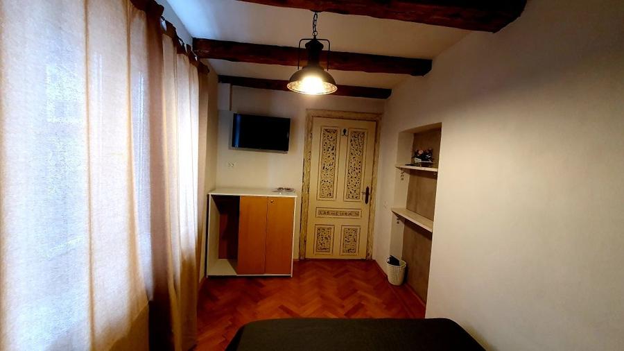 Apartament la casa centrul istoric,mobilat-utilat,139400 Euro