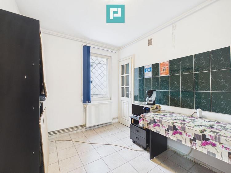 Apartament decomandat 3 camere cartier Tudor