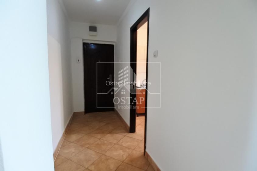 Bistrița Lac-zona Lidl - 2 camere decomandate - nemobilat - preț 230 E - 9