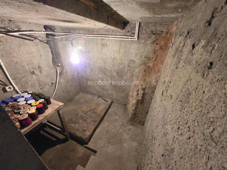 Exclusivitate! Casa P+M, 4 camere, teren 620mp, partea dreapta, Valu lui Traian!