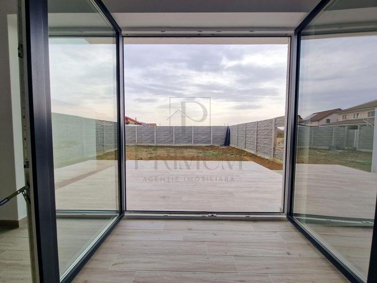 Duplex generos - zona foarte buna - 3 dormitoare